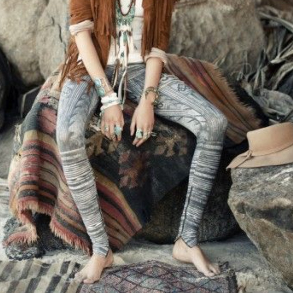 ISO Spell Naskapi Leggings